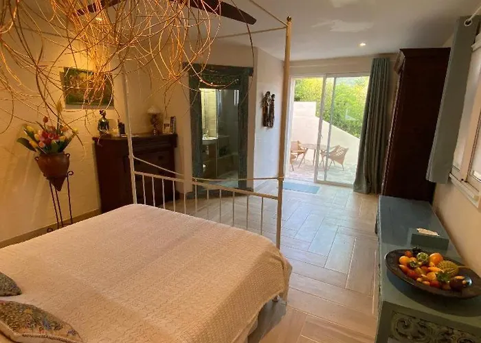 Les Terrasses De Lo Bed & Breakfast