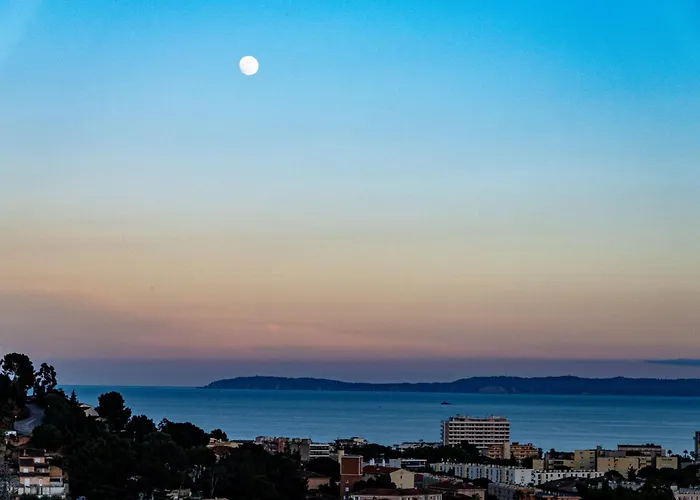 Les Terrasses De Lo Bed & Breakfast 3*